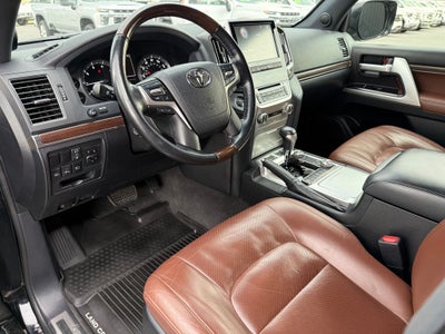 2019 Toyota Land Cruiser Base