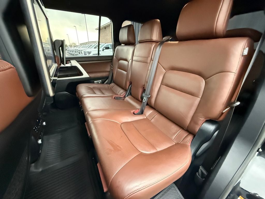 2019 Toyota Land Cruiser Base
