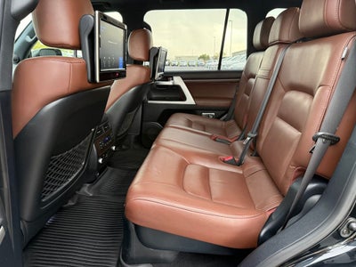 2019 Toyota Land Cruiser Base