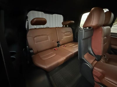 2019 Toyota Land Cruiser Base