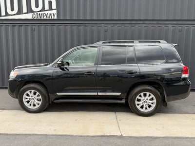 2019 Toyota Land Cruiser Base