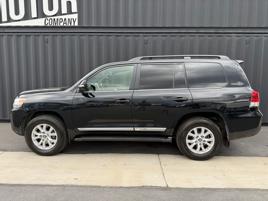2019 Toyota Land Cruiser Base