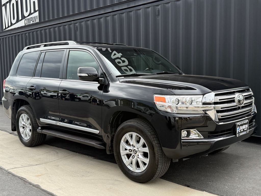 2019 Toyota Land Cruiser Base