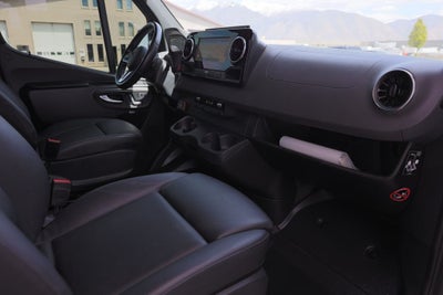 2023 Mercedes-Benz Sprinter 2500 Cargo 170 WB Extended