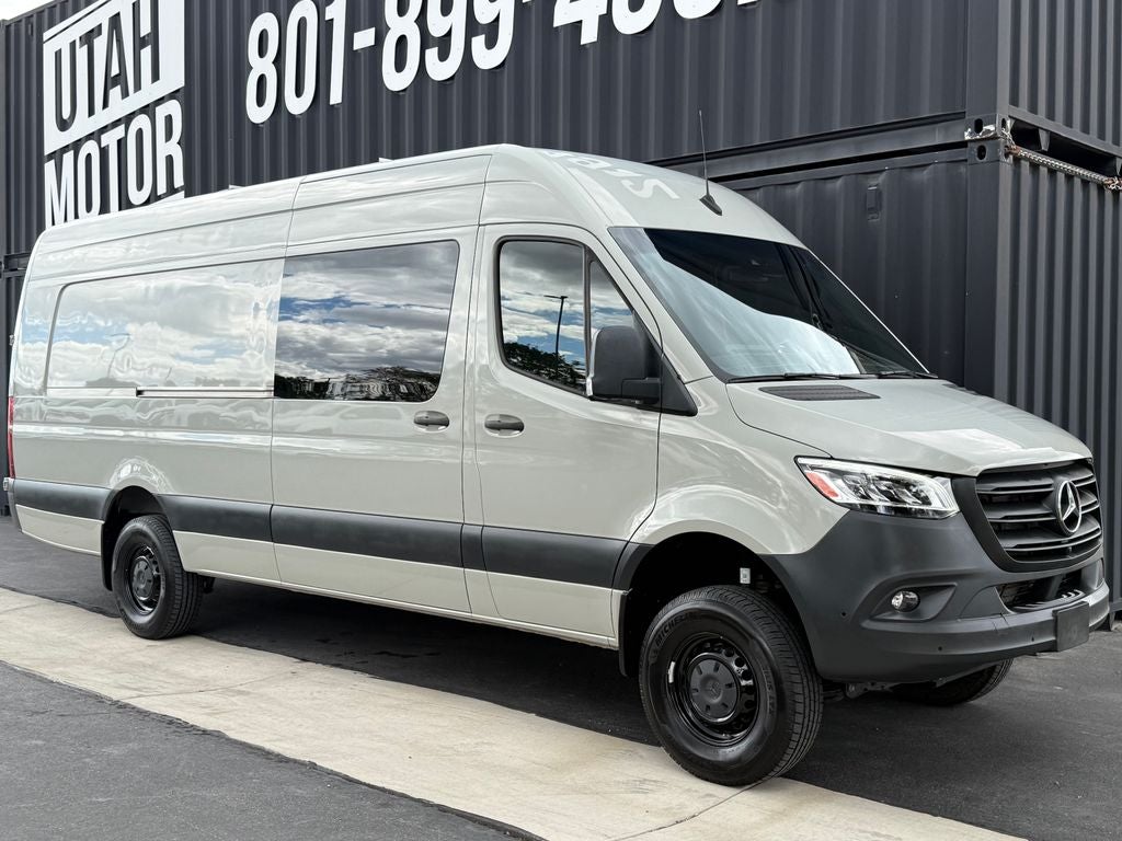 2023 Mercedes-Benz Sprinter 2500 Cargo 170 WB Extended