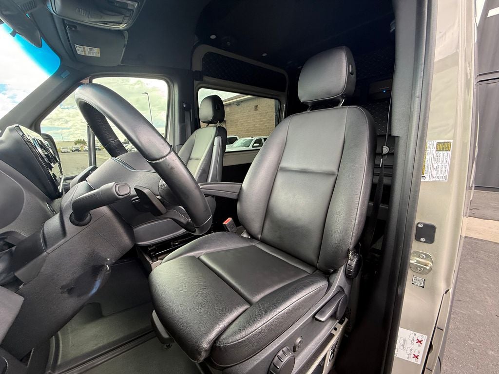 2023 Mercedes-Benz Sprinter 2500 Cargo 170 WB Extended