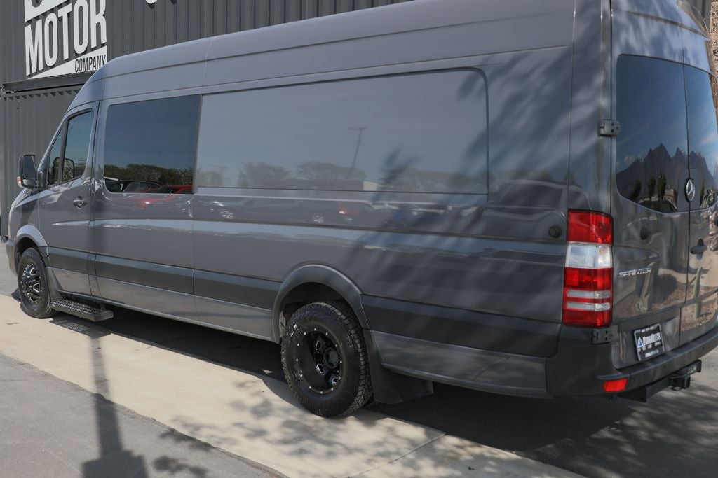 2018 Mercedes-Benz Sprinter 3500 Cargo 170 WB